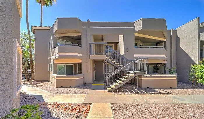 1720 E Thunderbird Rd #1014