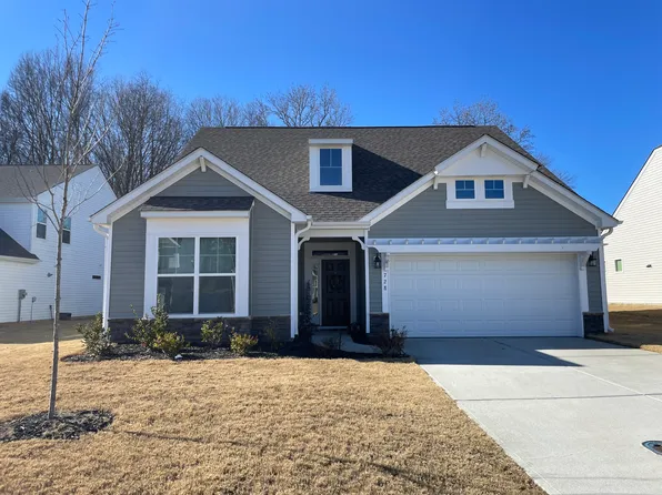 728 Brooklet Ct, Winston Salem, NC 27127