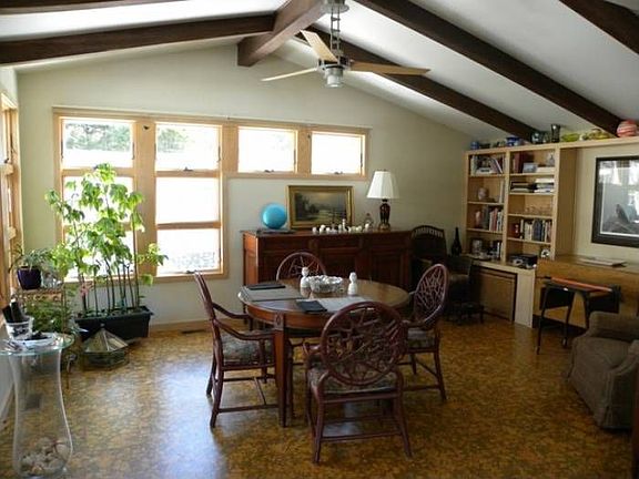 5th image of 4075 N Barclay Dr