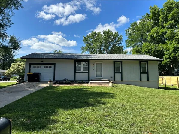 609 E Pawnee St, Savannah, MO 64485