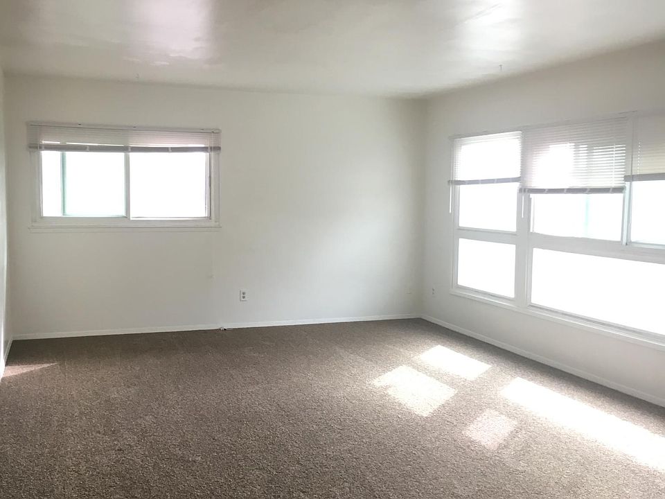 1st image of 9801 Crenshaw Blvd APT 3