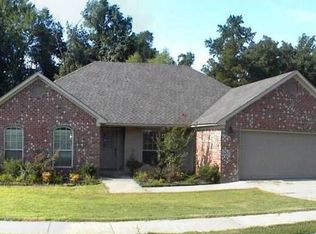 1632 White Oak Cir, Benton, AR 72019