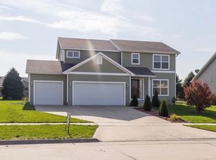 1450 SE Sagewood Cir, Waukee, IA 50263