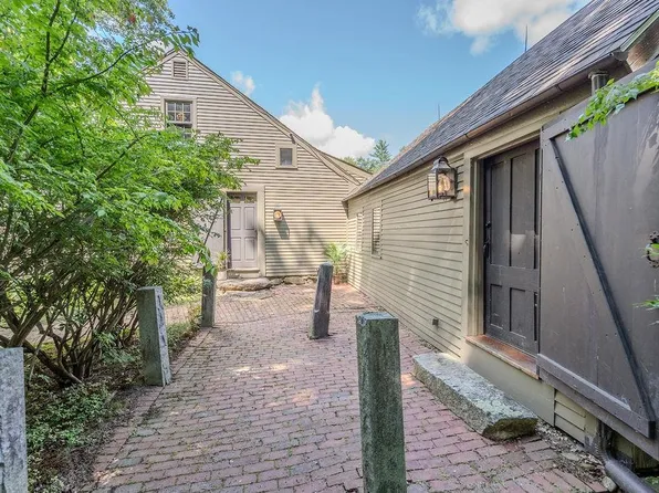 129 Webster Mills Road, Chichester, NH 03258