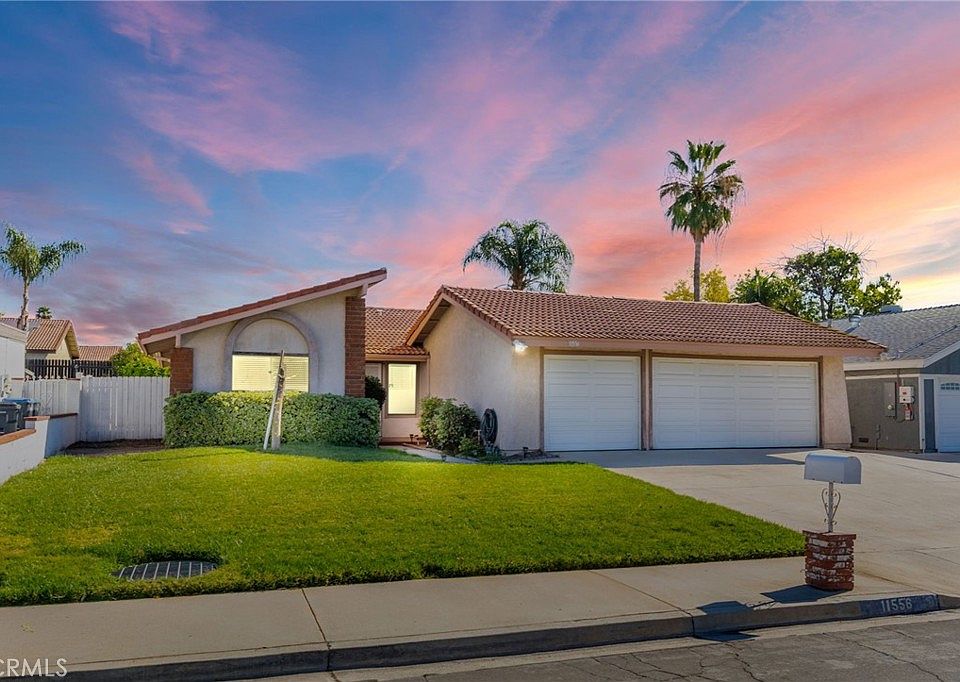 1st image of 11556 Seaport Cir