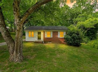 1126 E Springfield Rd, High Point, NC 27263