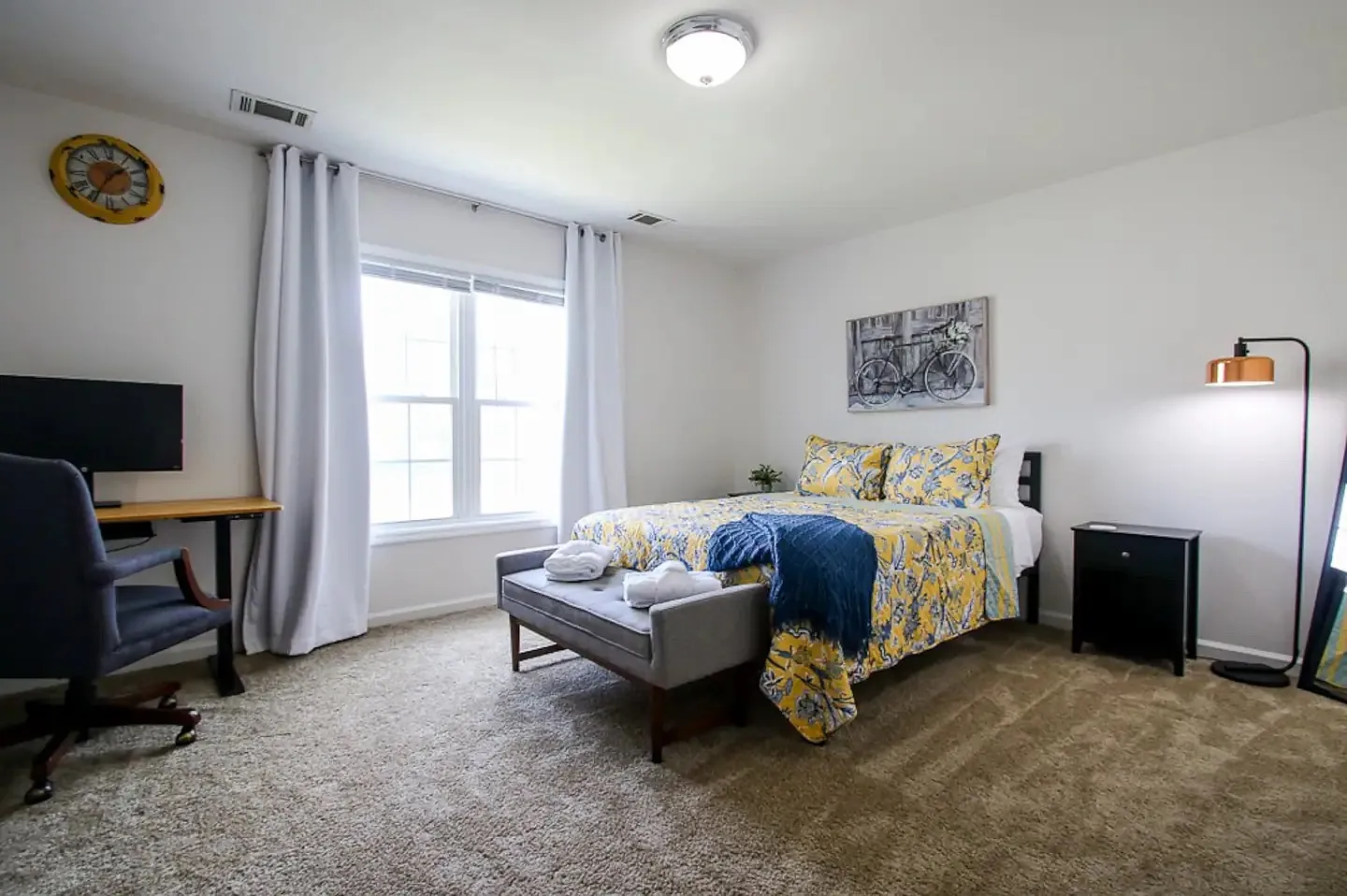 3 bed, 2.5 bath, 1504 sqft, $2,500 — Photo 1