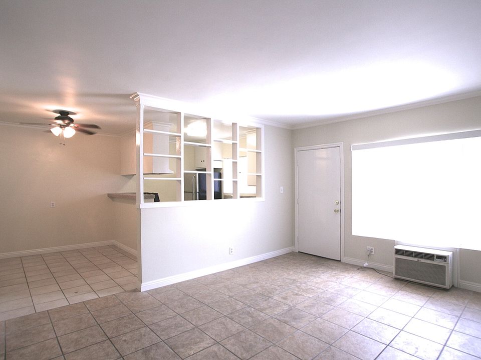 1st image of 4000 Sequoia St APT 7