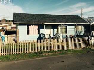 815 Laurel Ave, Reedsport, OR 97467
