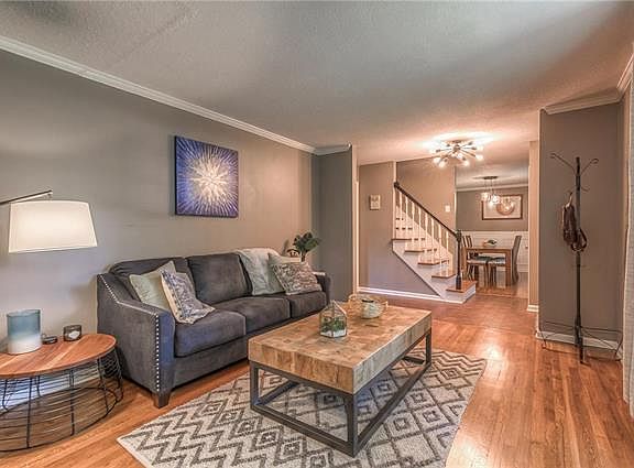 5th image of 10073 Bluejacket Dr