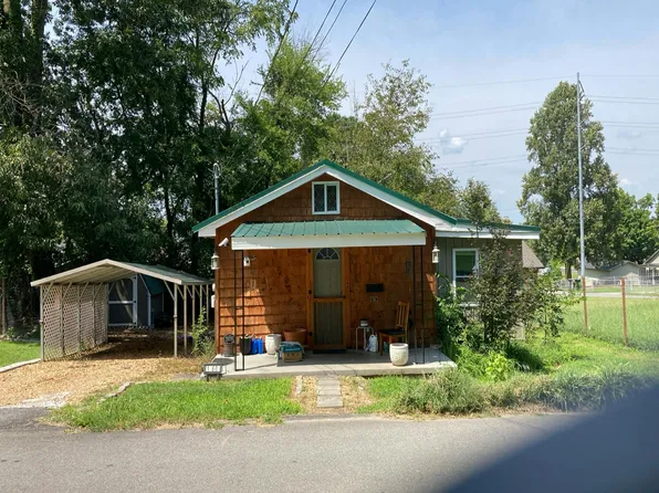 150 Fair St SE, Cleveland, TN 37311