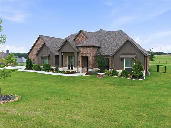2nd image of 150 Quail Ridge Ct