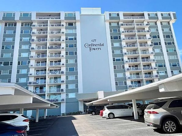 675 S Gulfview Blvd APT 805