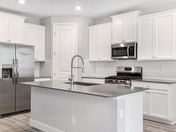 2nd image of 112 Agate Ct