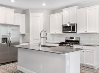 83 Agate Ct, Saint Augustine, FL 32092