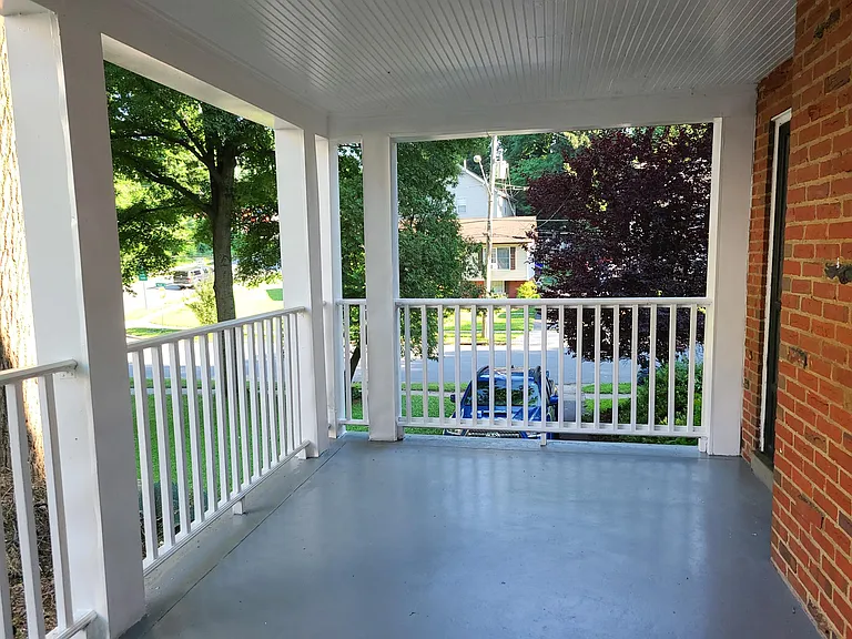 403 Thayer Ave — Photo 17