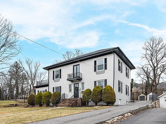 4th image of 116 Oakhurst Ave