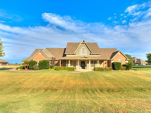 2nd image of 22700 Emily Way