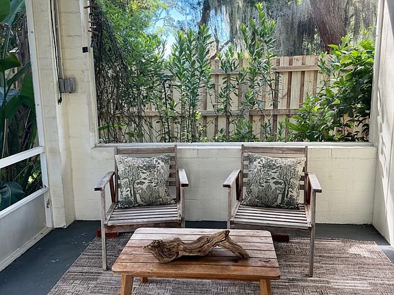 4th image of 1814 S Riverside Dr #B