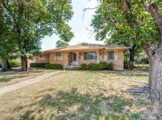 5842 N Jim Miller Rd, Dallas, TX 75228
