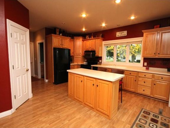 4th image of N6408 Reilly Dr