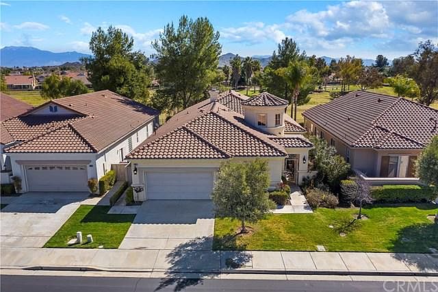 1st image of 29390 Winding Brook Dr