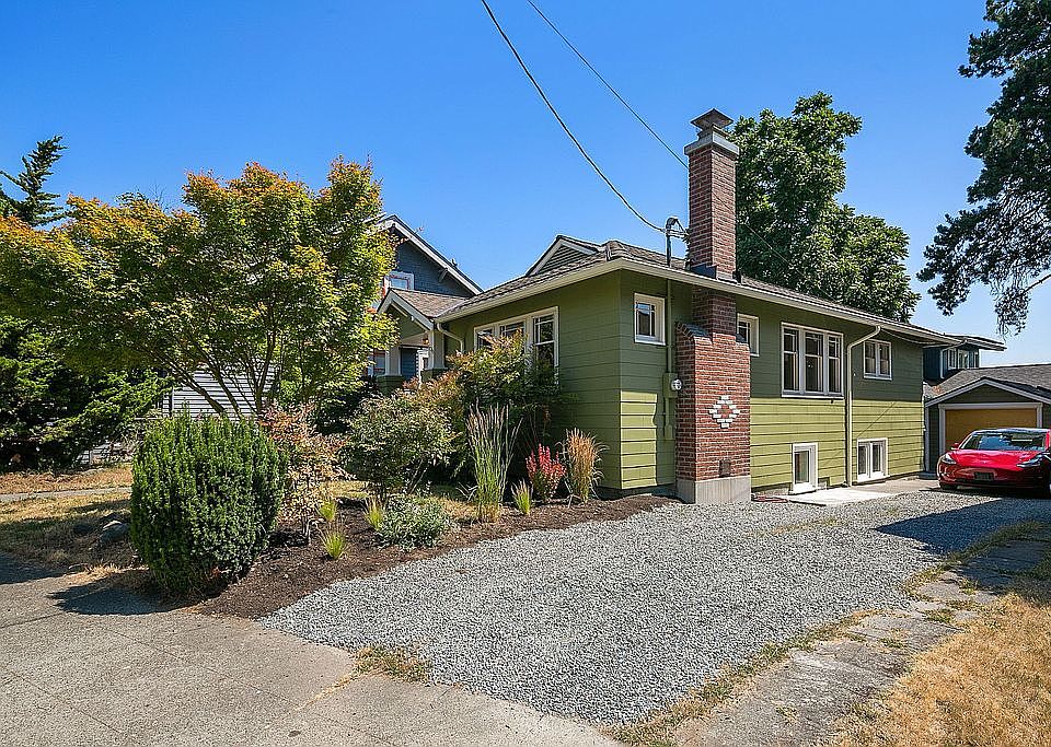 2nd image of 5016 Keystone Pl N