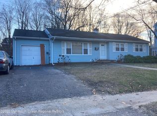 18 James St, Lakewood, NJ 08701