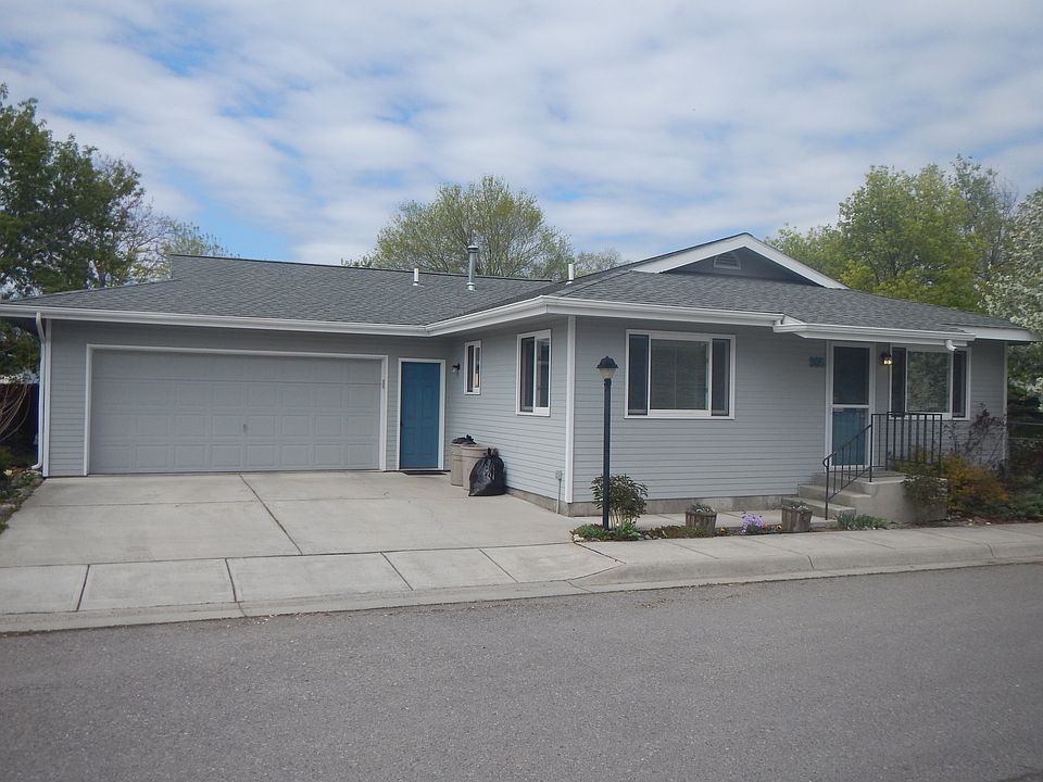 1st image of 905 Lynn Ln