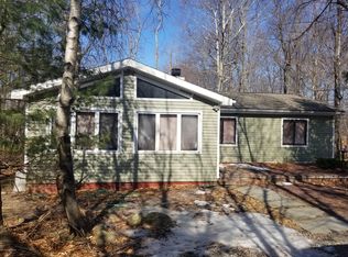 3414 Primrose Ter, Tobyhanna, PA 18466