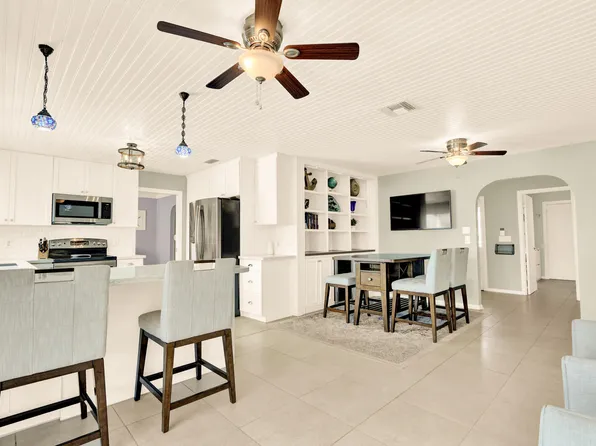 3739 Lighthouse Drive, Palm Beach Gardens, FL 33410