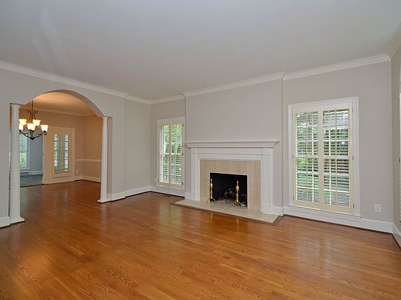 4th image of 4004 Hazel Ln