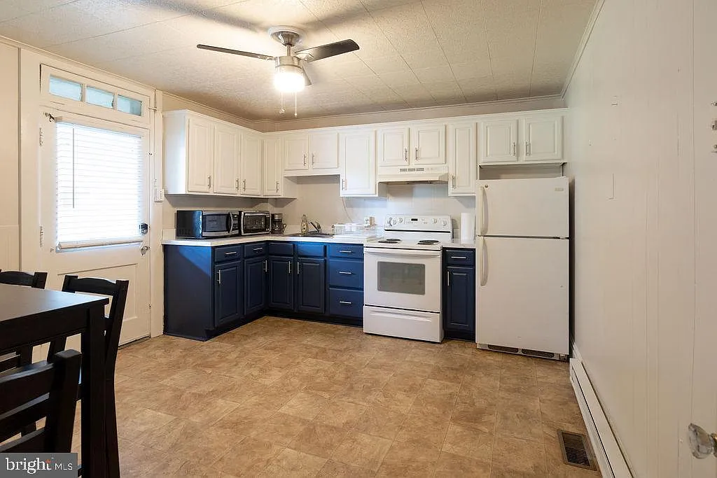 Building Photo - 315 Frederick St #A