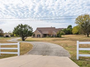 2904 Davis Rd, Granbury, TX 76049