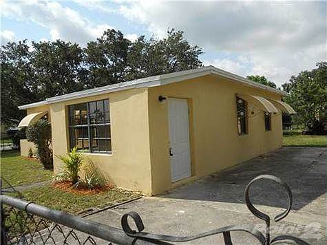 4th image of 12540 NW 22nd Ct