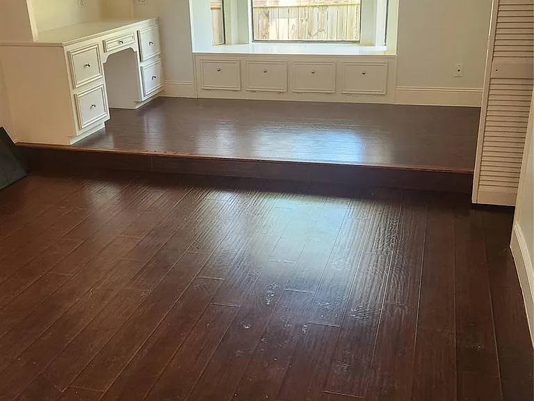 2127 Manor Green Dr — Photo 14
