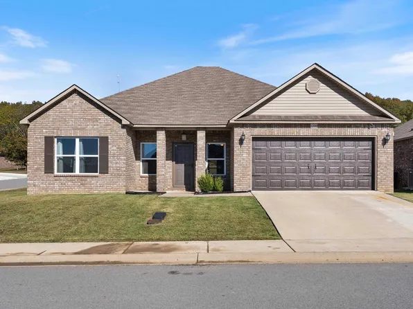 1200 Mae Ln, Conway, AR 72032