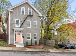 61 Grand View St, Providence, RI 02906