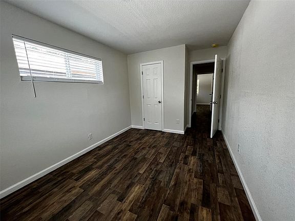 5th image of 3809 Wipprecht St APT 7