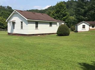 596 Cow Creek Rd, Barboursville, WV 25504