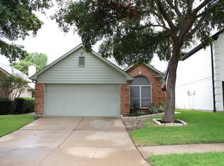 3823 Seminole Pl, Carrollton, TX 75007
