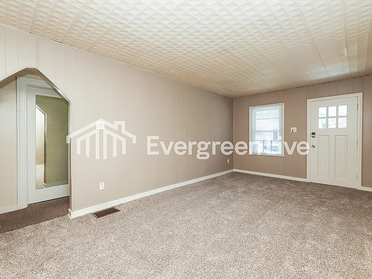 4109 Farnham Ave — Photo 5