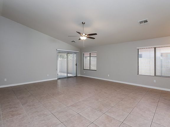 3rd image of 3688 W Yellow Peak Dr