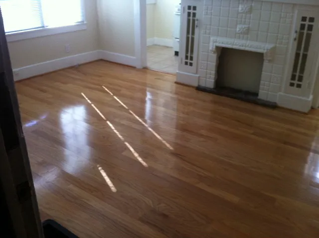 938 E Appleton St — Photo 3