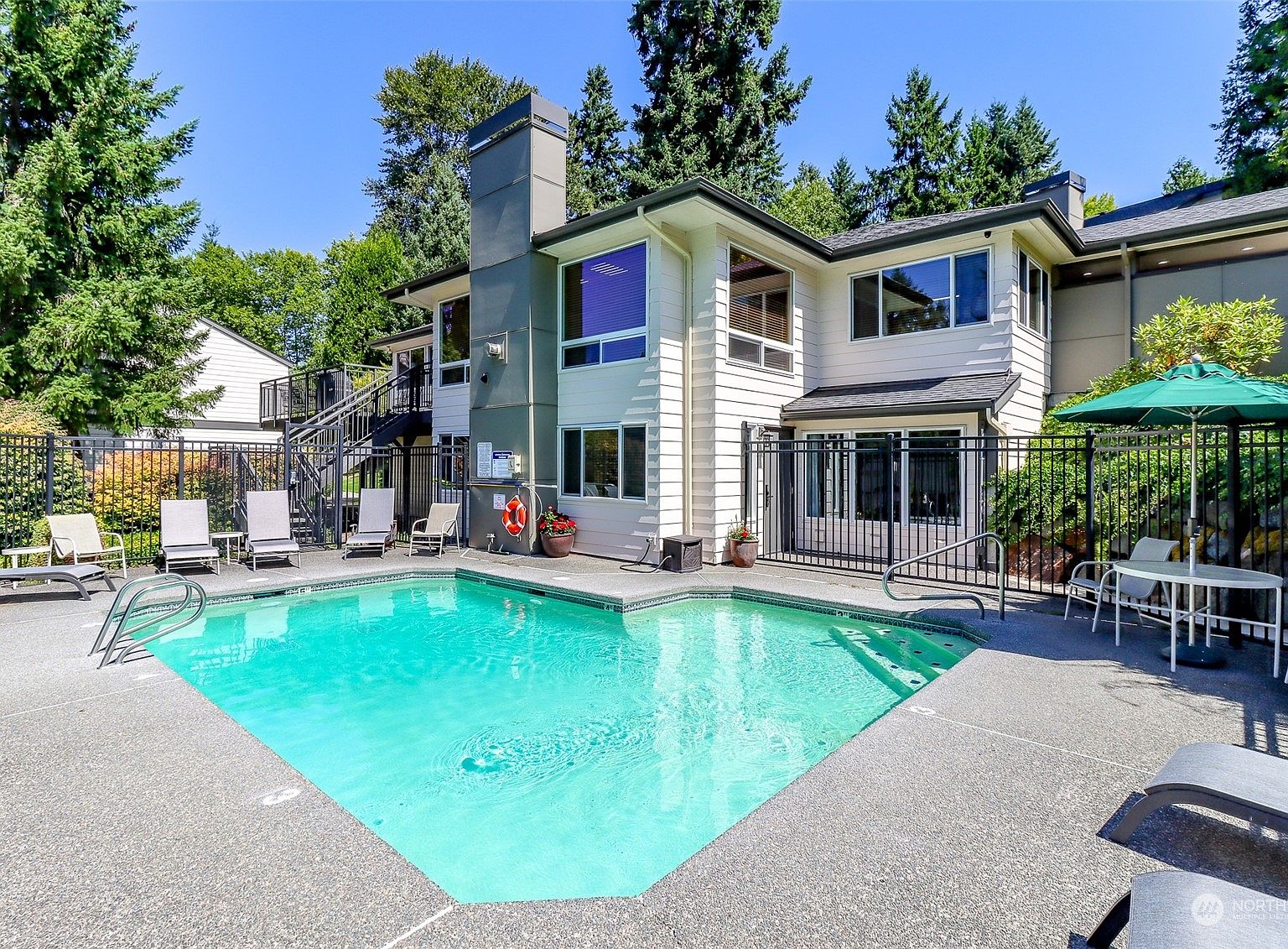 31500 SW 33rd Place SW UNIT P104, Federal Way, WA 98023 MLS 2153751