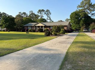 211 Carolina Dr, Tifton, GA 31794