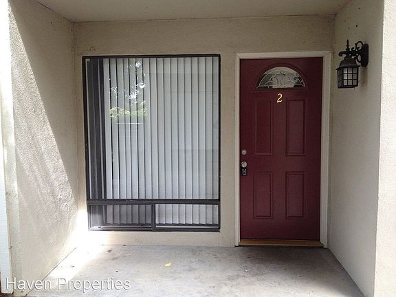 3rd image of 209 Sharon Way #C