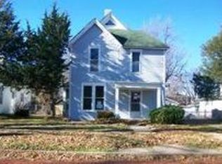 419 N B St, Arkansas City, KS 67005