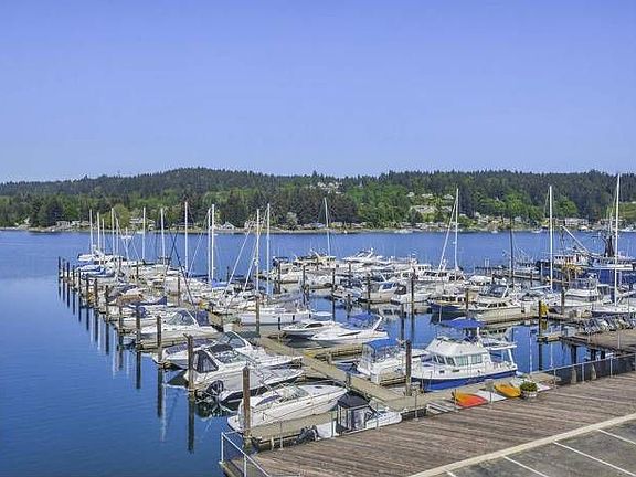 Views overlooking marina