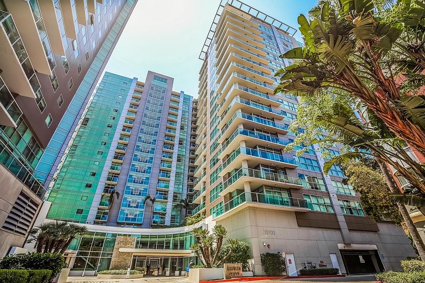 1st image of 13700 Marina Pointe Dr Unit 714